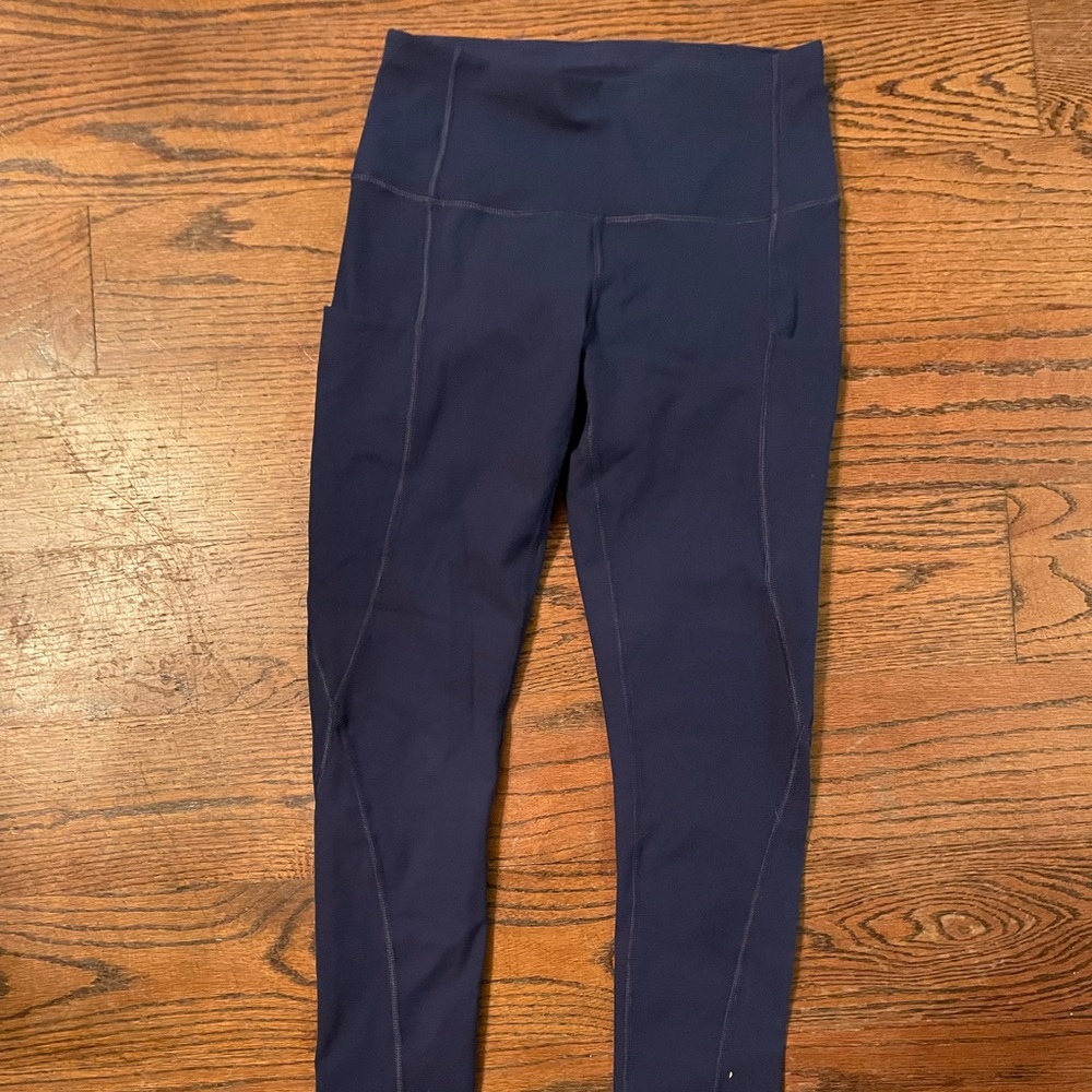 Blue athletic leggings